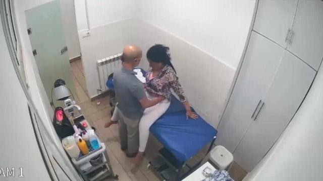 Clinic Intense Doctor Sex – Pussy Kissing Video